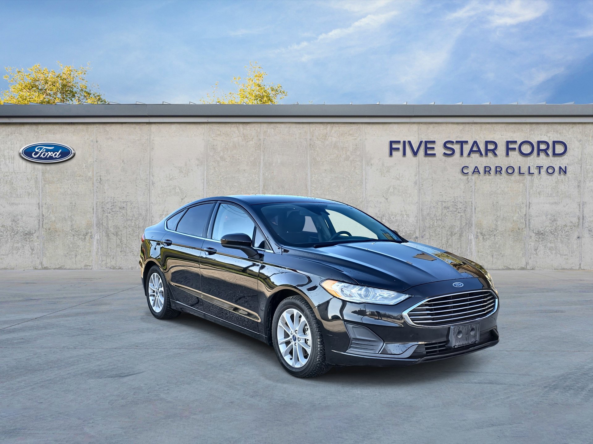 Certified 2020 Ford Fusion SE image 1