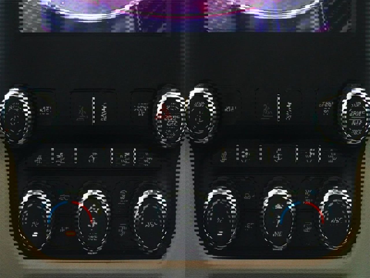 Used 2020 RAM 3500 Laramie image 17