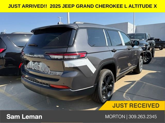 New 2025 Jeep Grand Cherokee L Altitude image 8