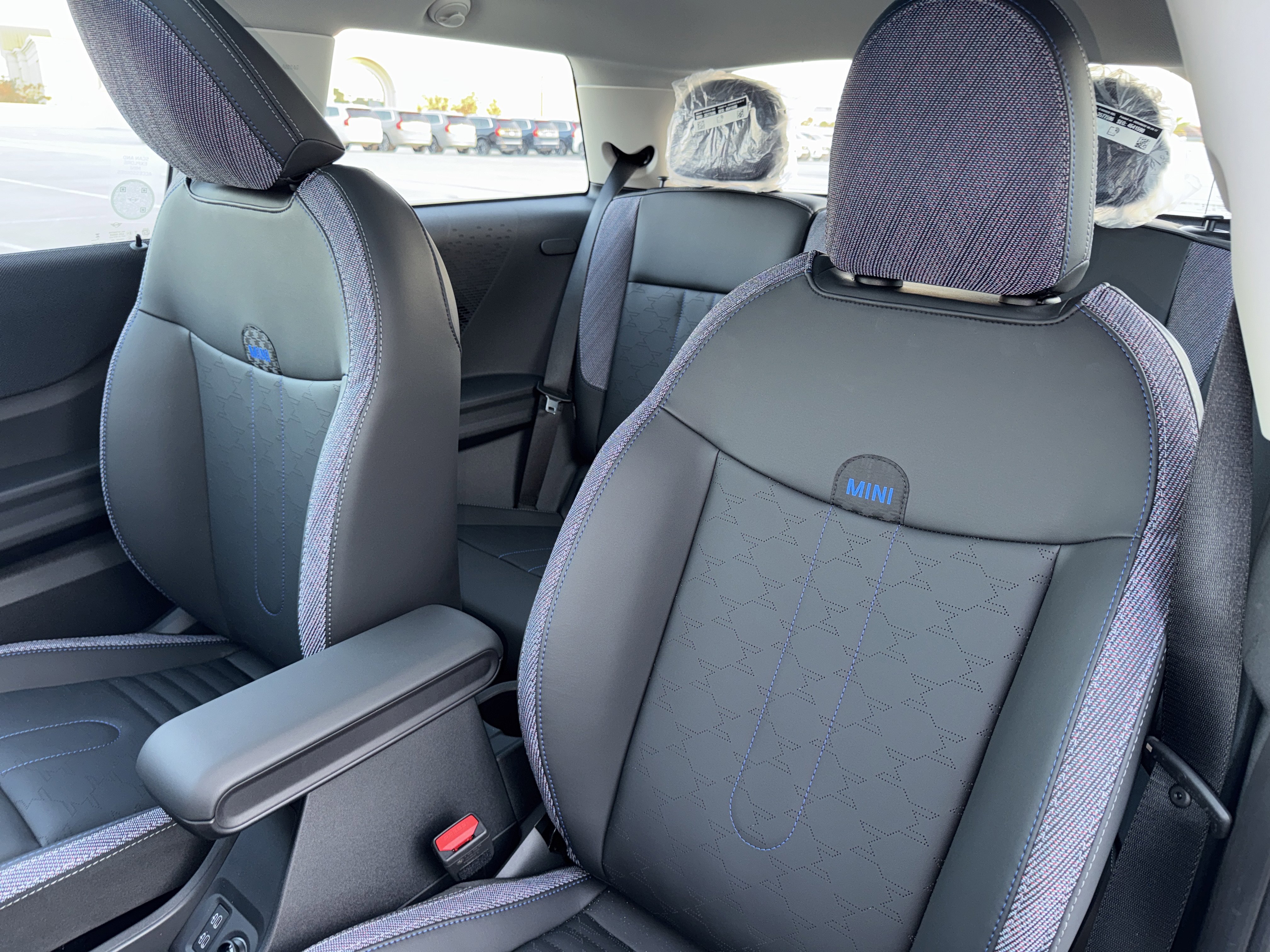 New 2026 MINI Cooper 2-Door Hardtop image 24