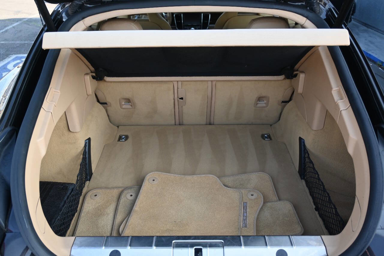 Used 2010 Porsche Panamera 4S AWD/4WD image 21