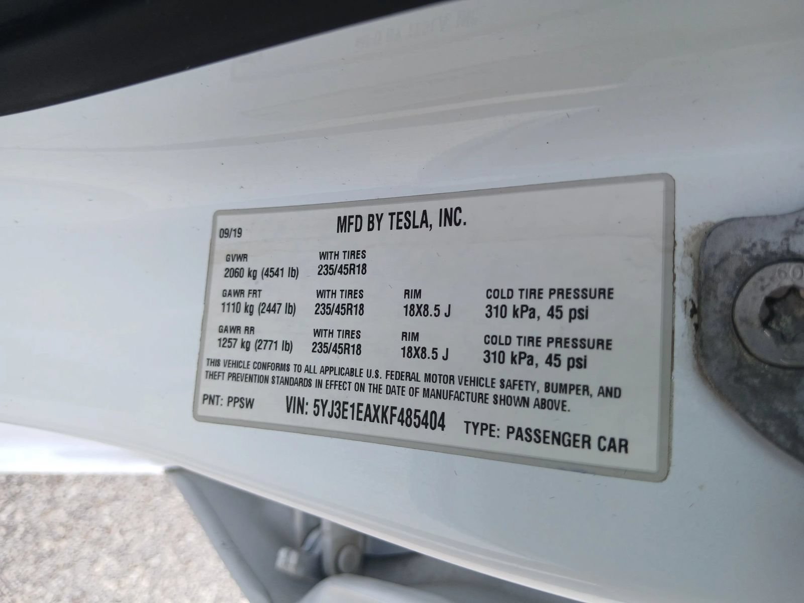 Used 2019 Tesla Model 3 Standard Range Plus RWD image 9
