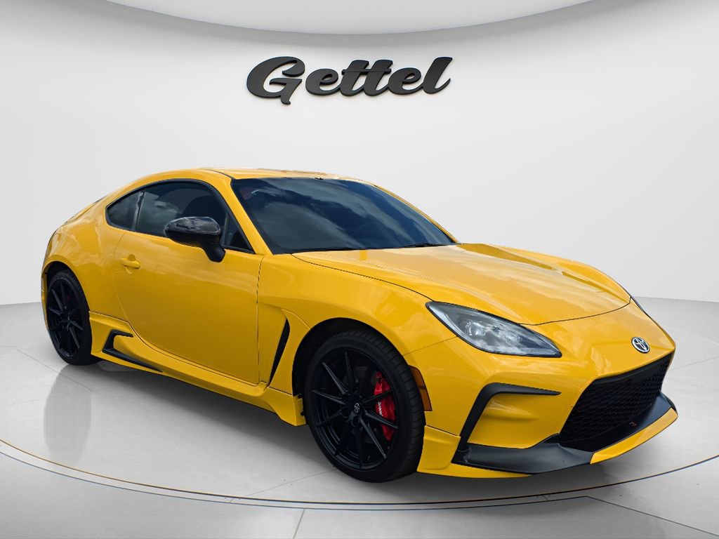 Used 2026 Toyota GR86 YUZU Limited w/ GR Aero Kit image 2