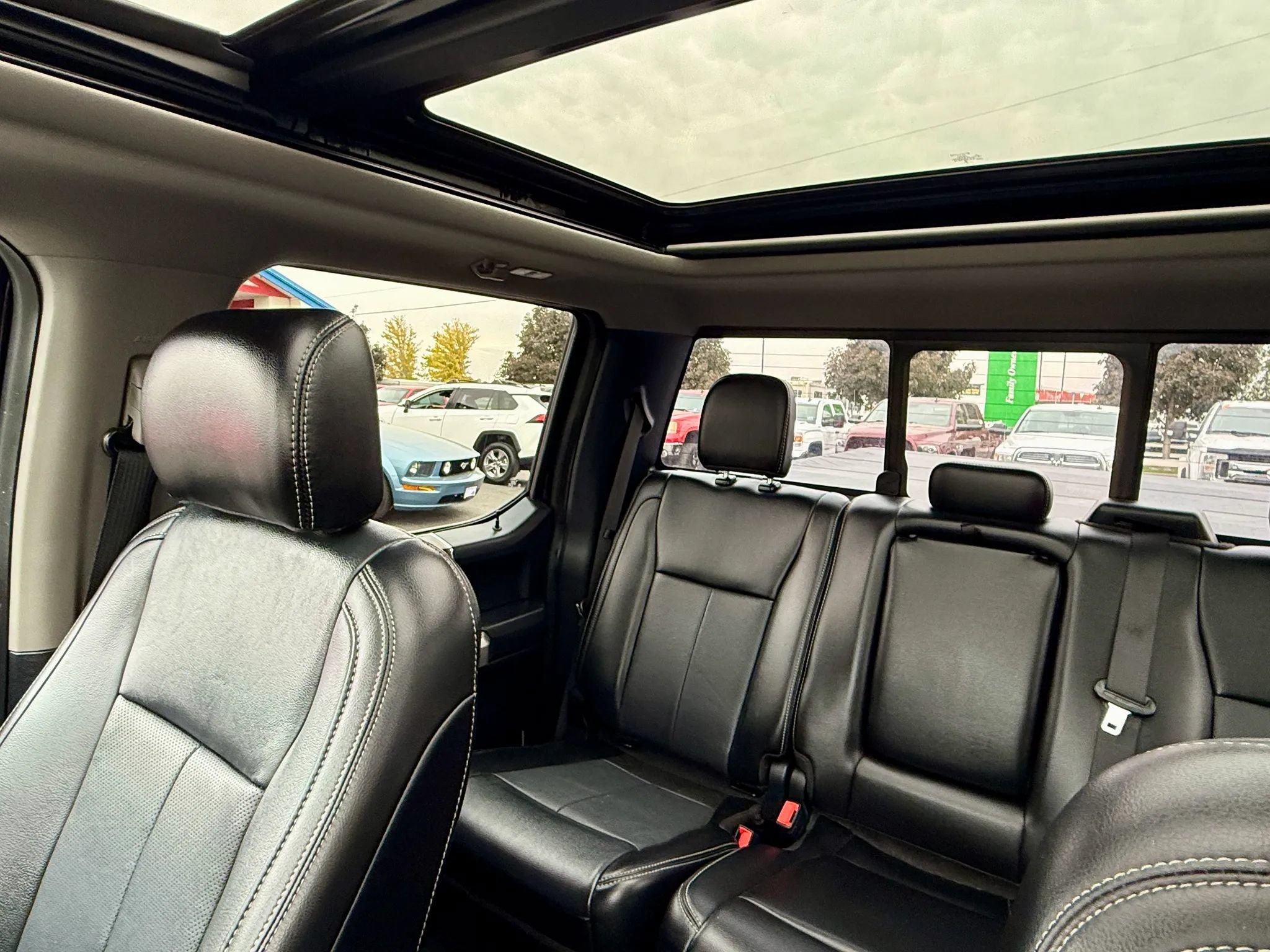 Used 2020 Ford F150 Lariat AWD/4WD image 12