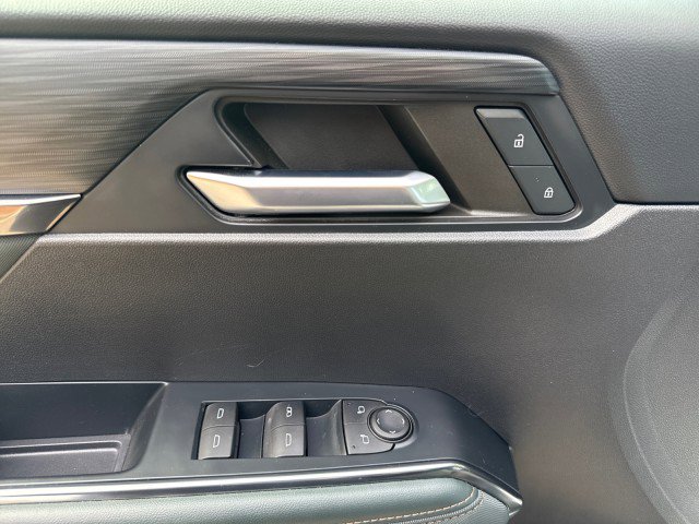 Used 2024 GMC Acadia AT4 w/ LPO, Floor Liner Package AWD/4WD image 18