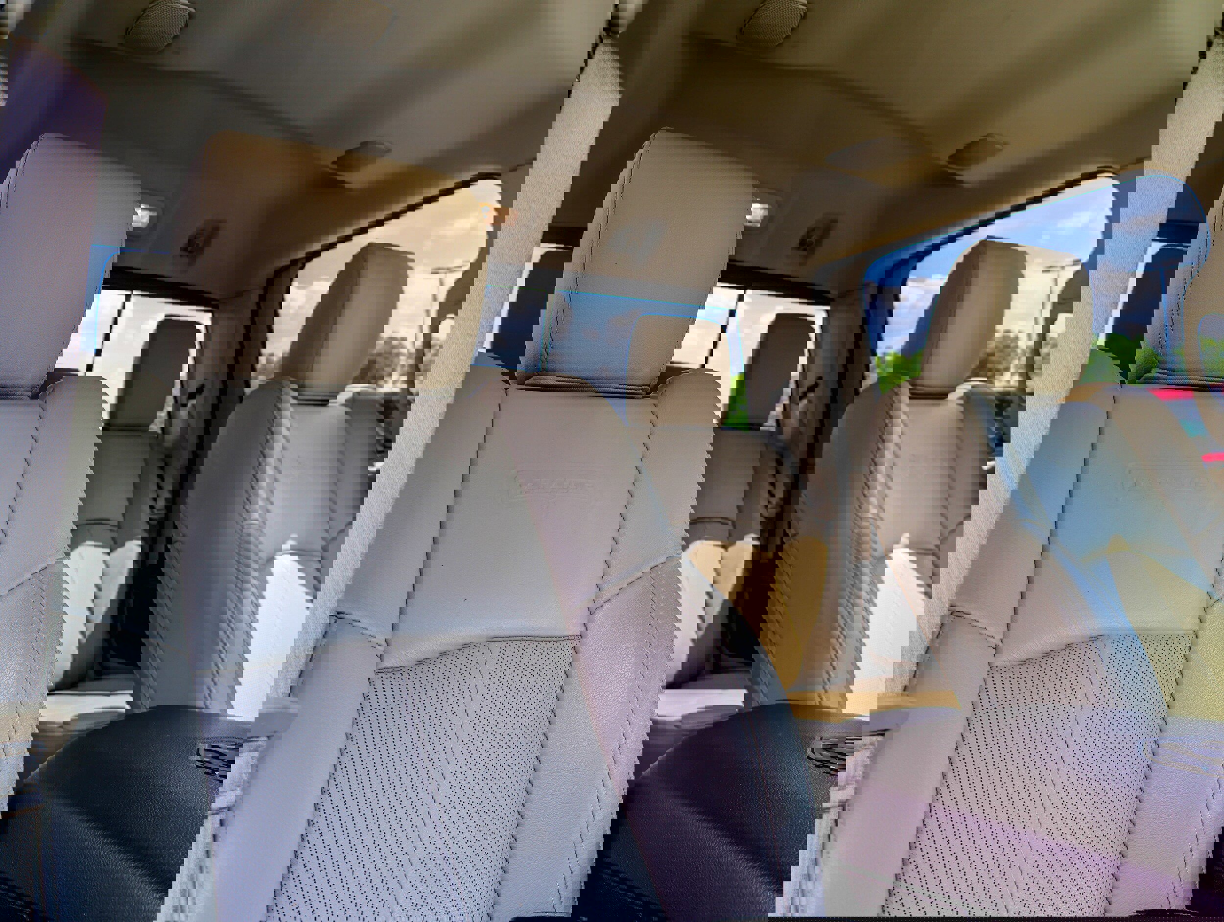 Used 2018 RAM 1500 Laramie w/ Convenience Group image 16