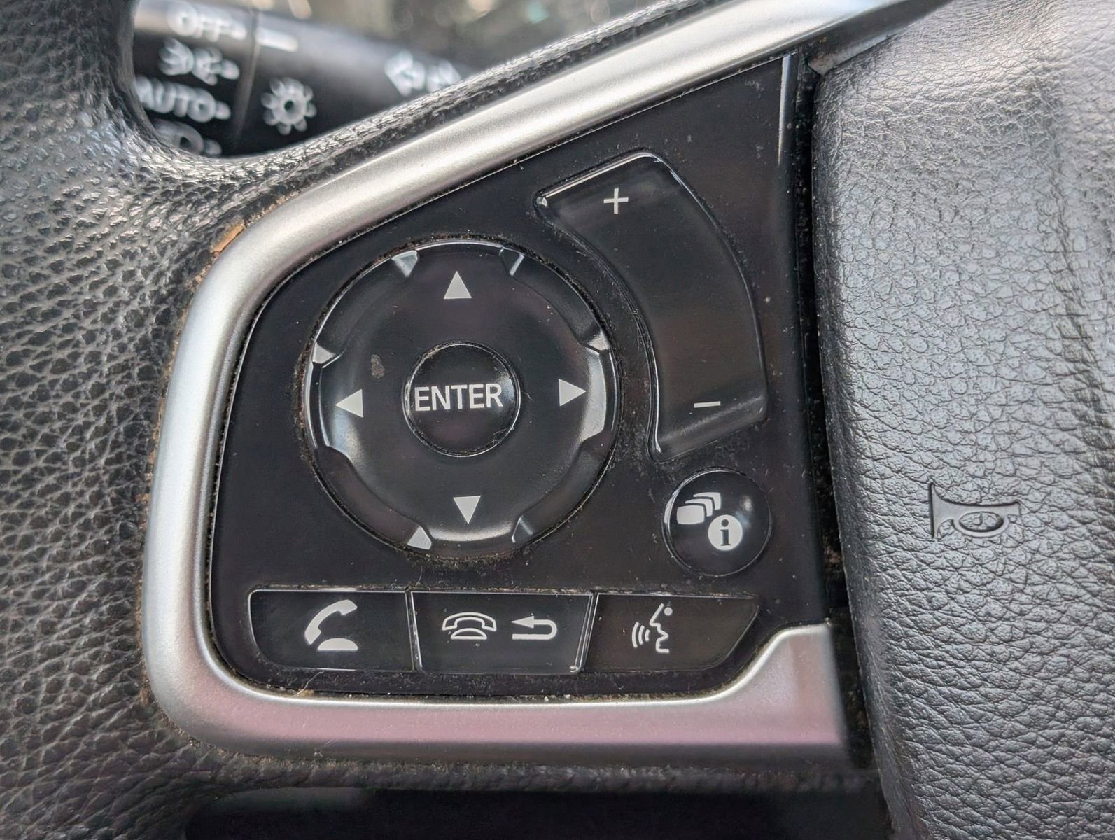 Used 2022 Honda CR-V Special Edition image 13