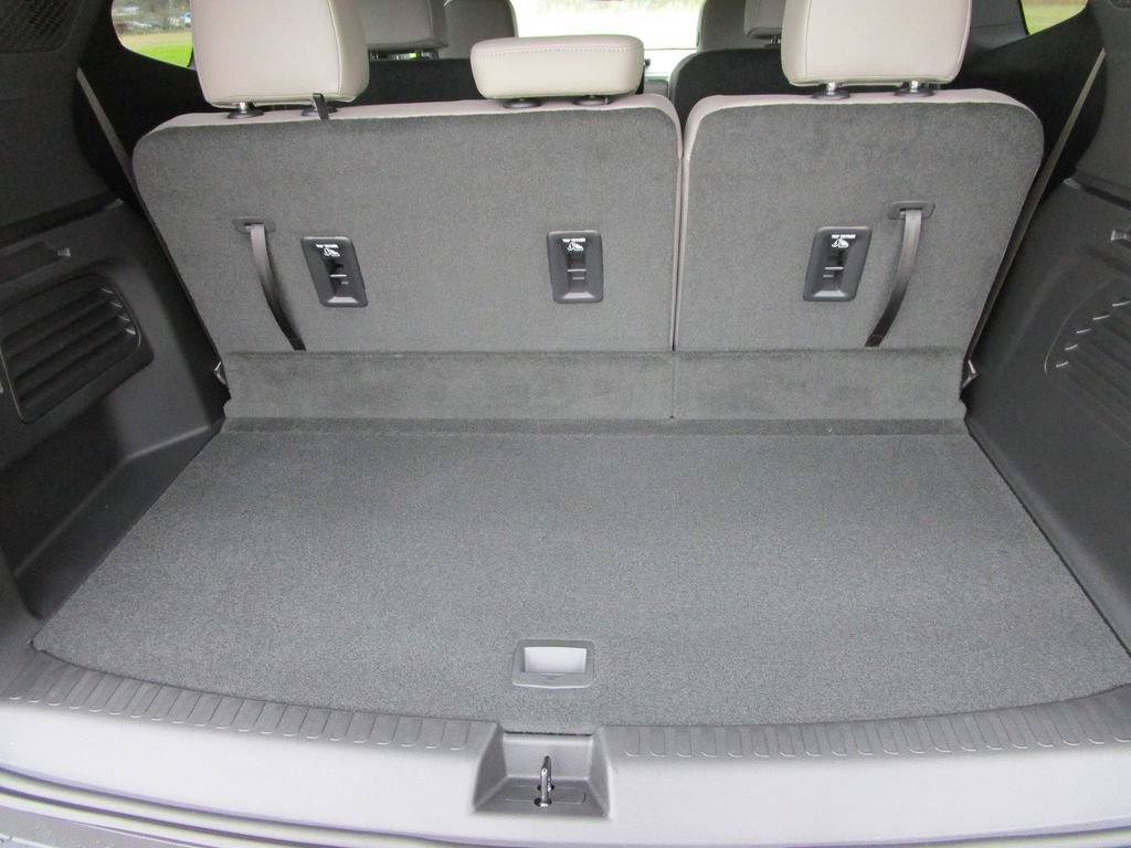 New 2026 GMC Acadia Elevation w/ Elevation Premium Package FWD image 14