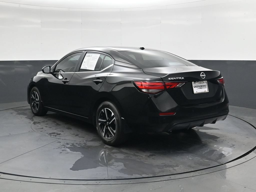 Used 2025 Nissan Sentra SV FWD image 8