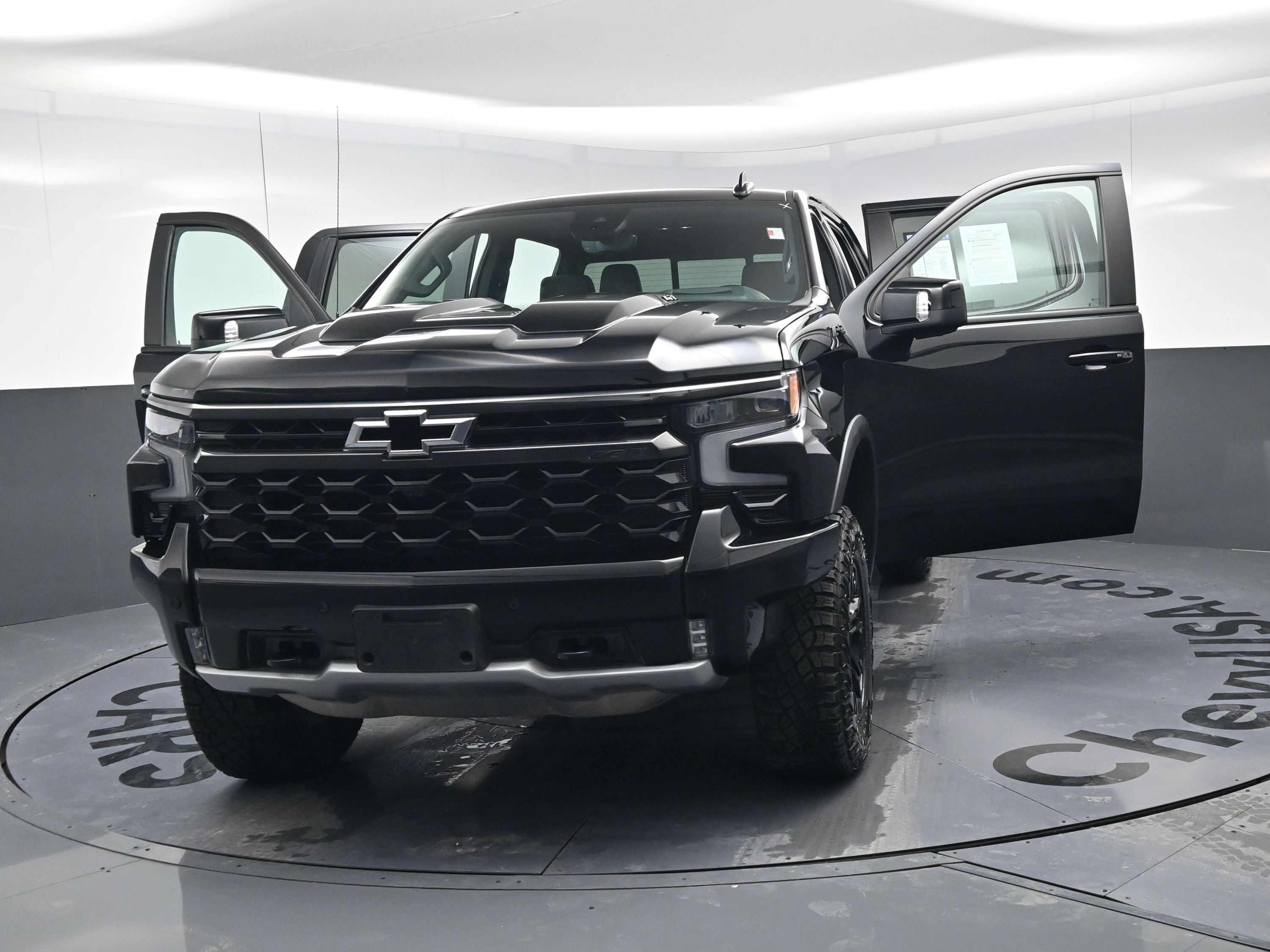 Certified 2025 Chevrolet Silverado 1500 ZR2 w/ Technology Package image 23