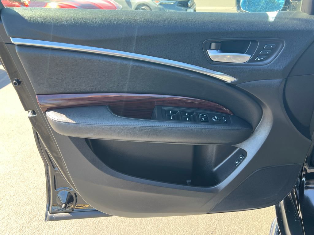 Used 2014 Acura MDX FWD w/ Tech & Entertainment image 12