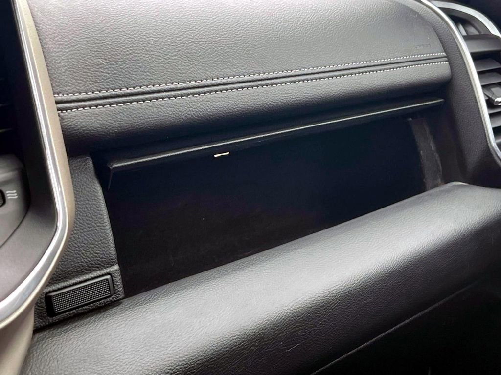 Certified 2021 RAM 1500 Laramie image 29