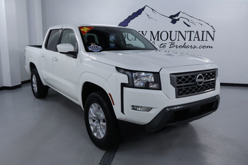 Used 2024 Nissan Frontier SV w/ SV Convenience Package 360° Tour