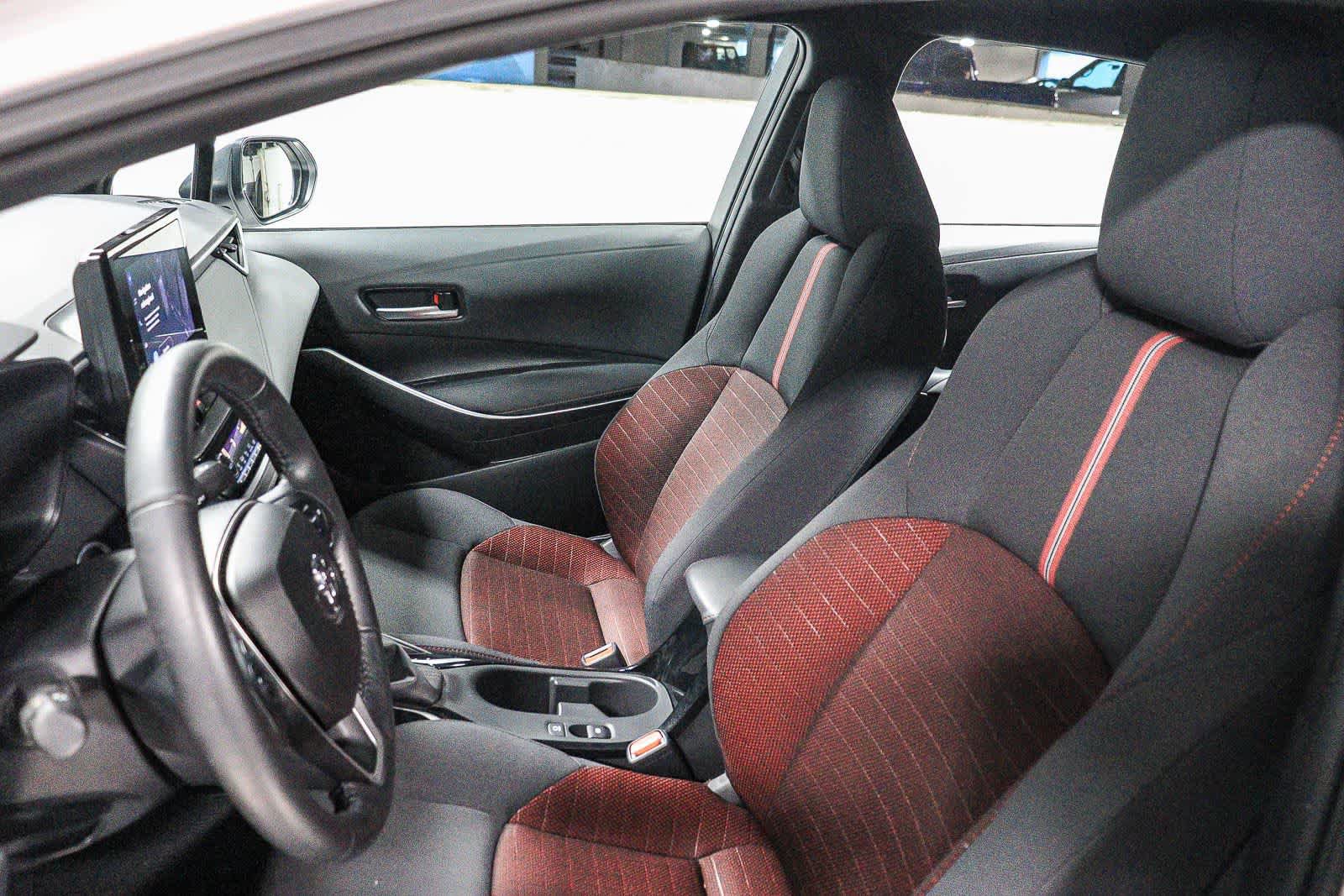 Certified 2024 Toyota Corolla SE FWD image 19