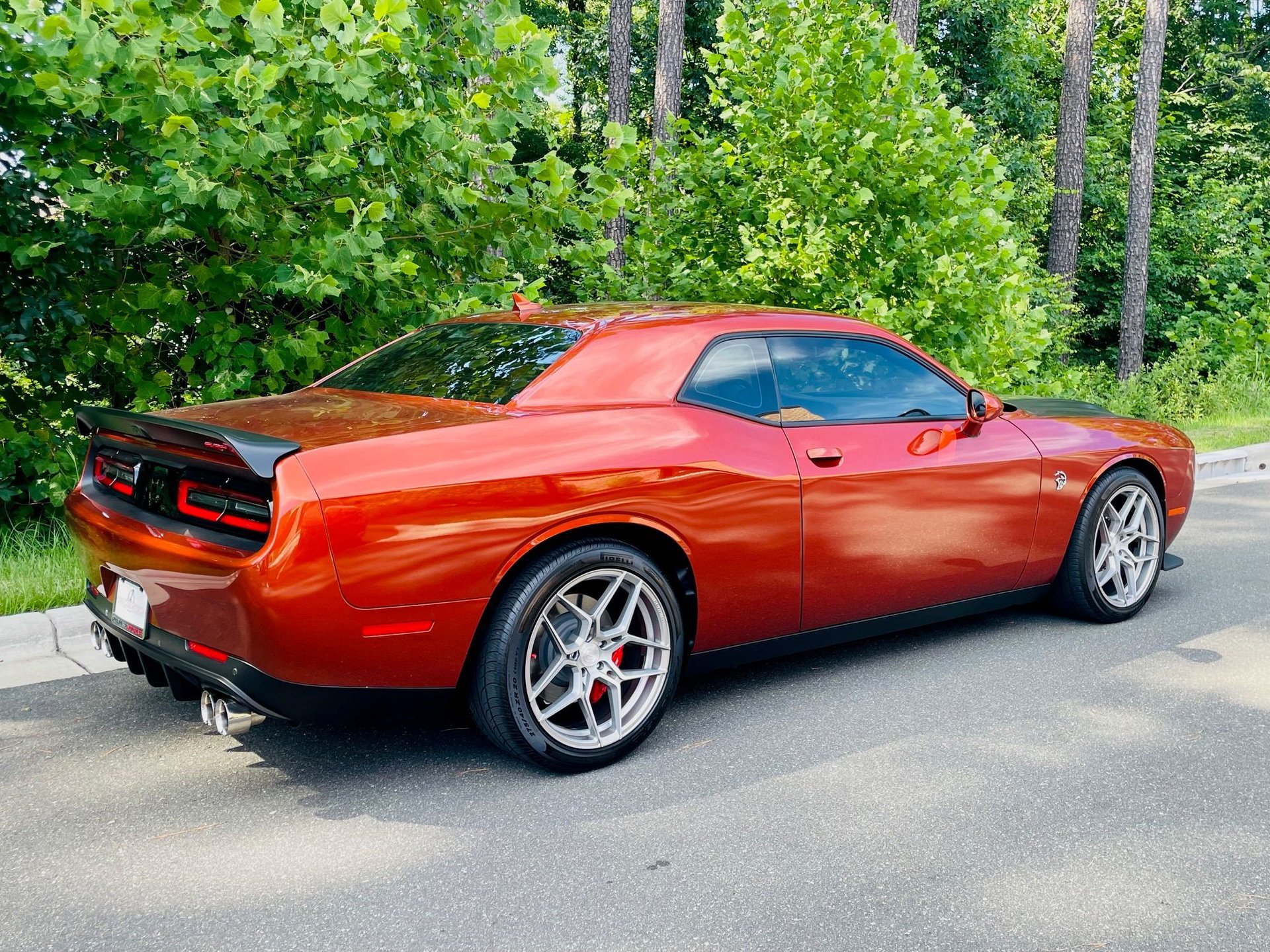 Used 2022 Dodge Challenger SRT Hellcat w/ Plus Package RWD image 17