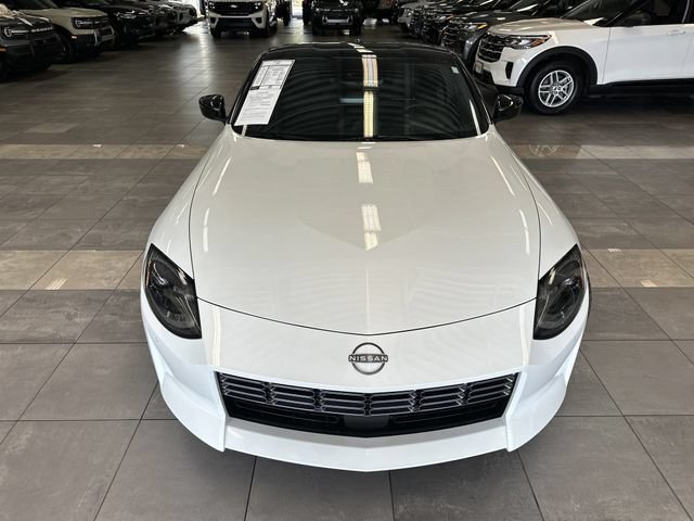 Used 2024 Nissan Z Performance w/ Floor Mat Package RWD image 17