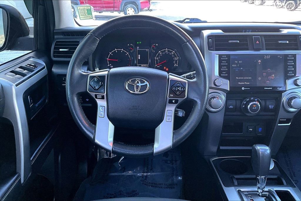 Used 2022 Toyota 4Runner SR5 Premium w/ Moonroof Package image 5