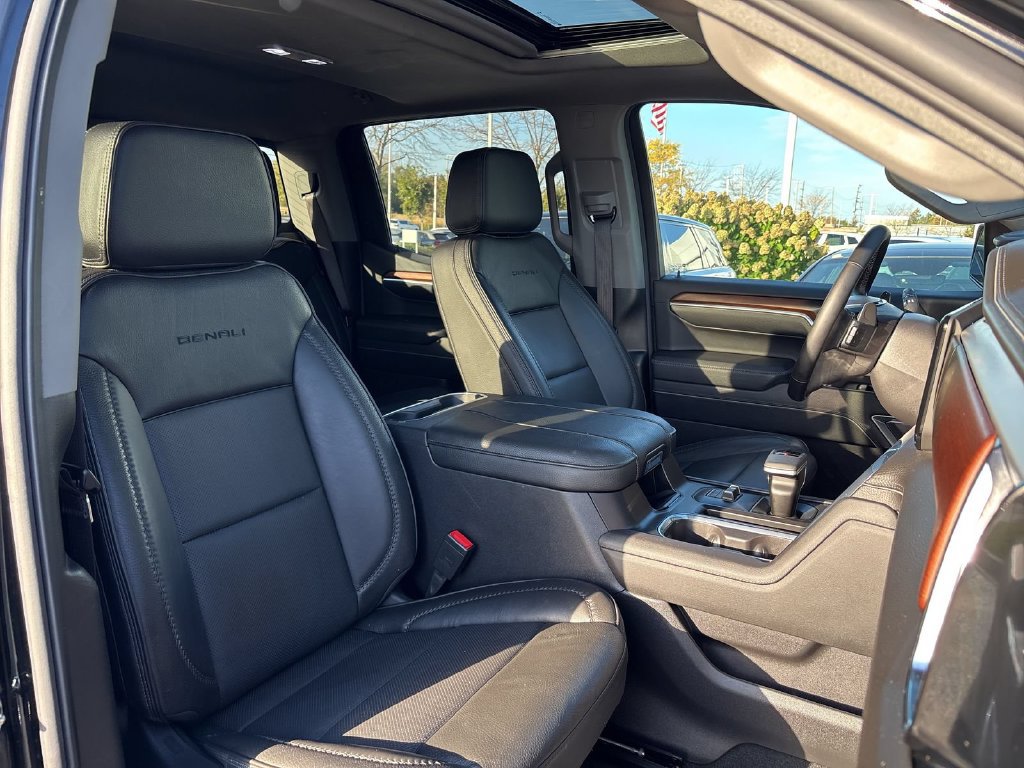 Used 2026 GMC Sierra 1500 Denali w/ Denali Reserve Package AWD/4WD image 22