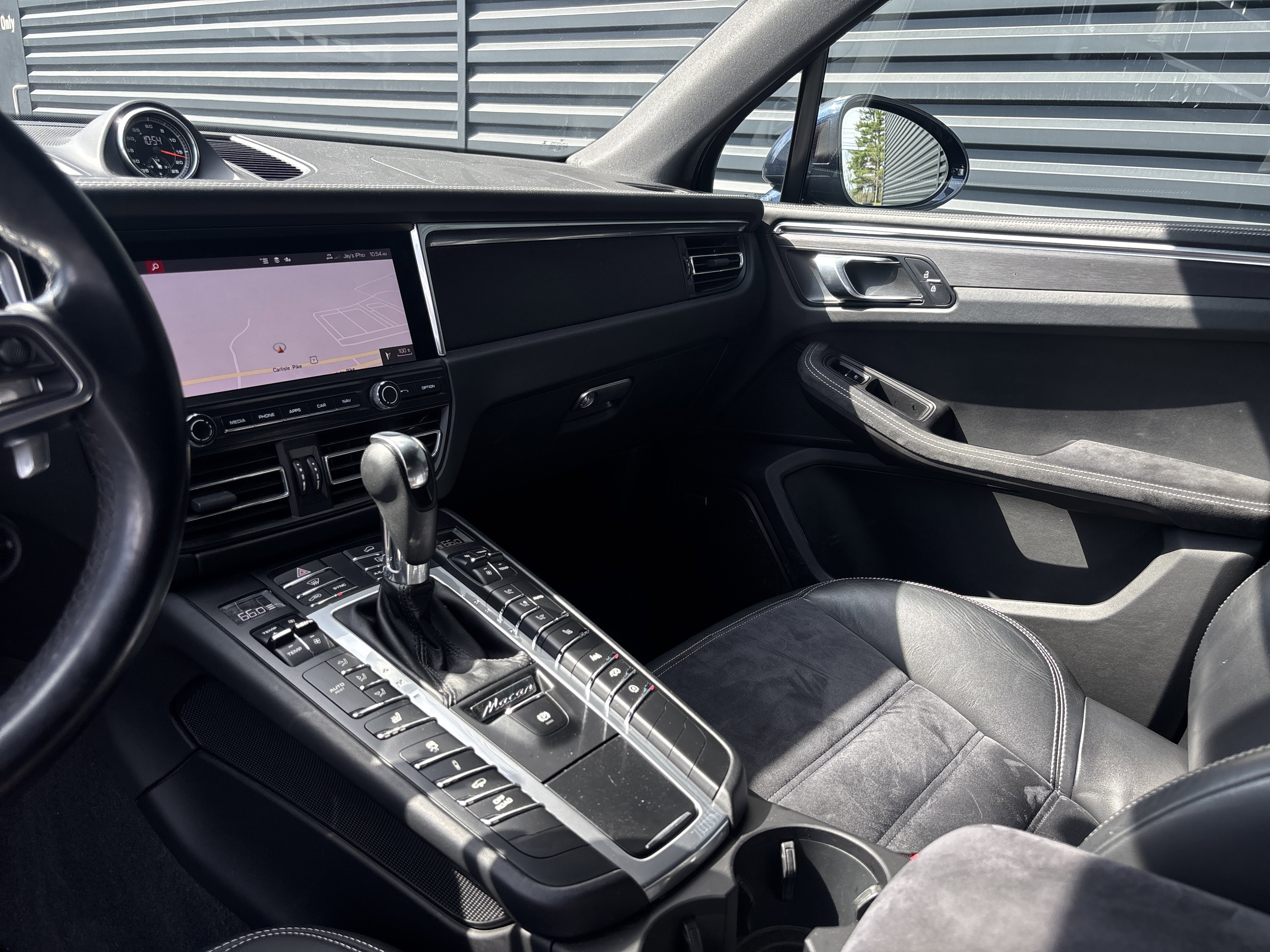 Certified 2021 Porsche Macan GTS image 11