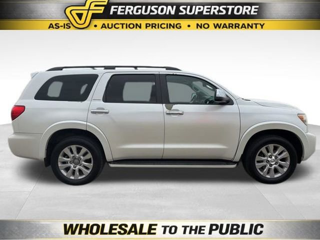Used 2014 Toyota Sequoia Platinum image 2