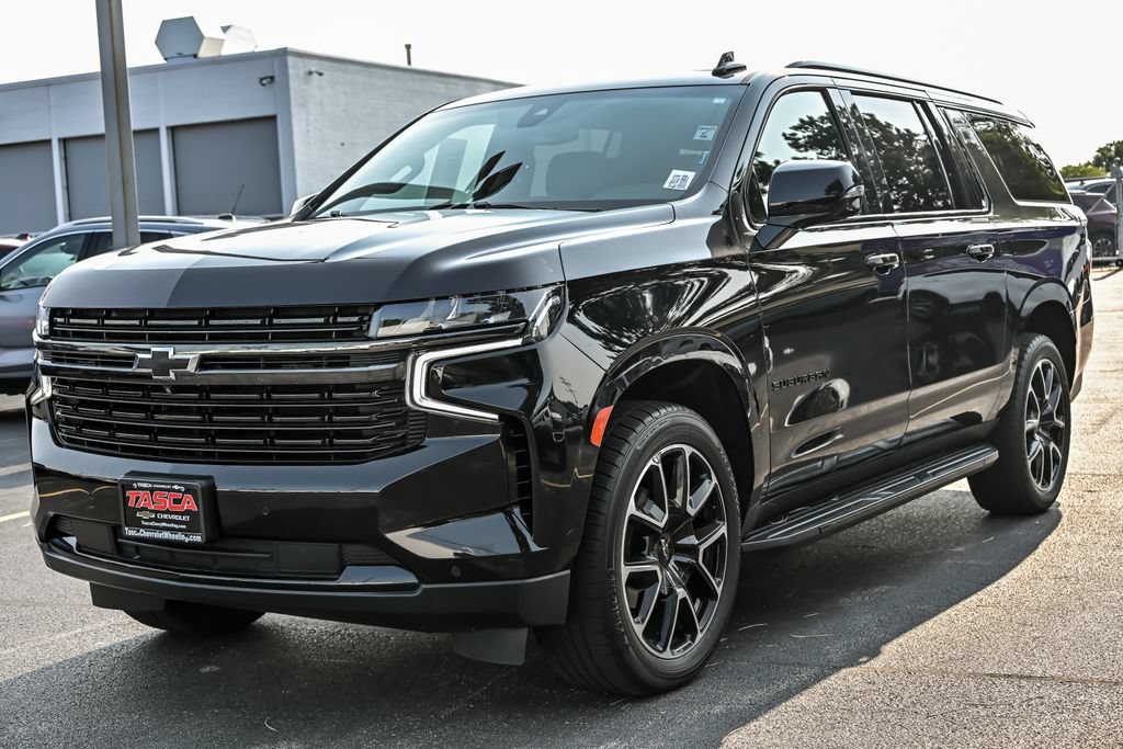 Used 2021 Chevrolet Suburban RST w/ Luxury Package AWD/4WD image 6