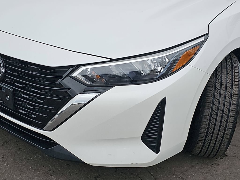 Used 2024 Nissan Sentra SV image 33