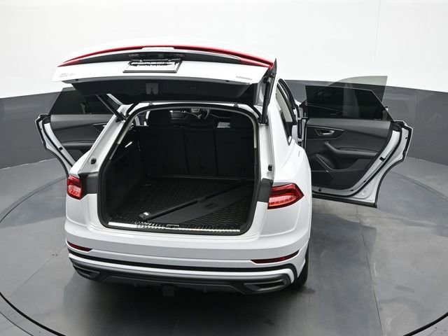 Used 2023 Audi Q8 Premium Plus image 27