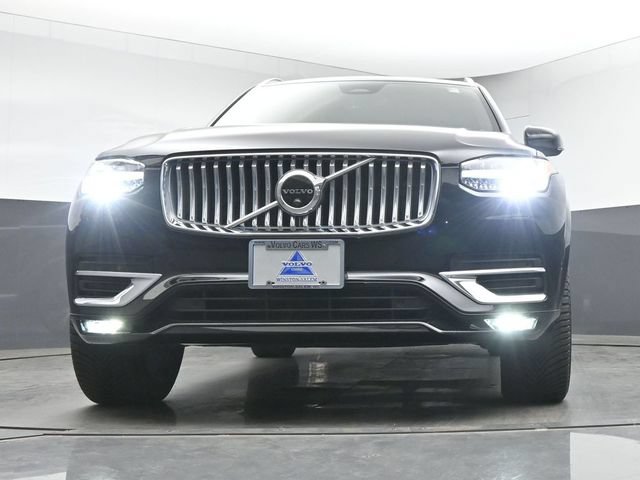 Used 2023 Volvo XC90 B6 Ultimate w/ Protection Package Premier AWD/4WD image 41