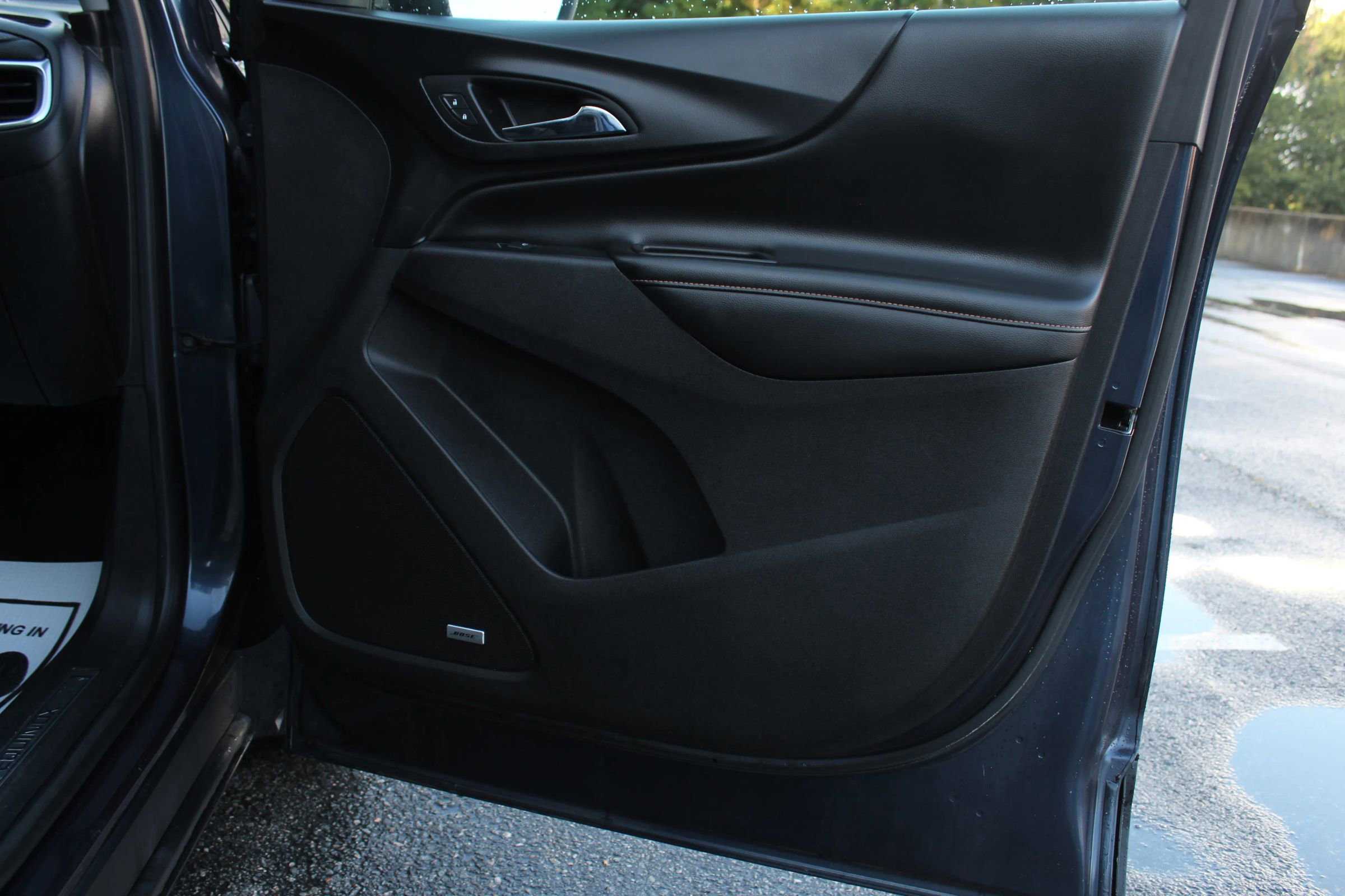 Used 2018 Chevrolet Equinox Premier image 20