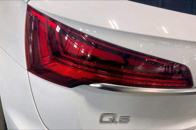 Certified 2023 Audi Q5 2.0T Premium Plus w/ Premium Plus Package image 29