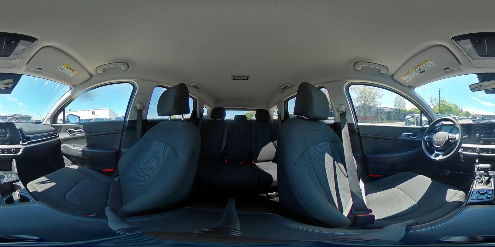 Used 2025 Kia Sportage LX FWD image 37