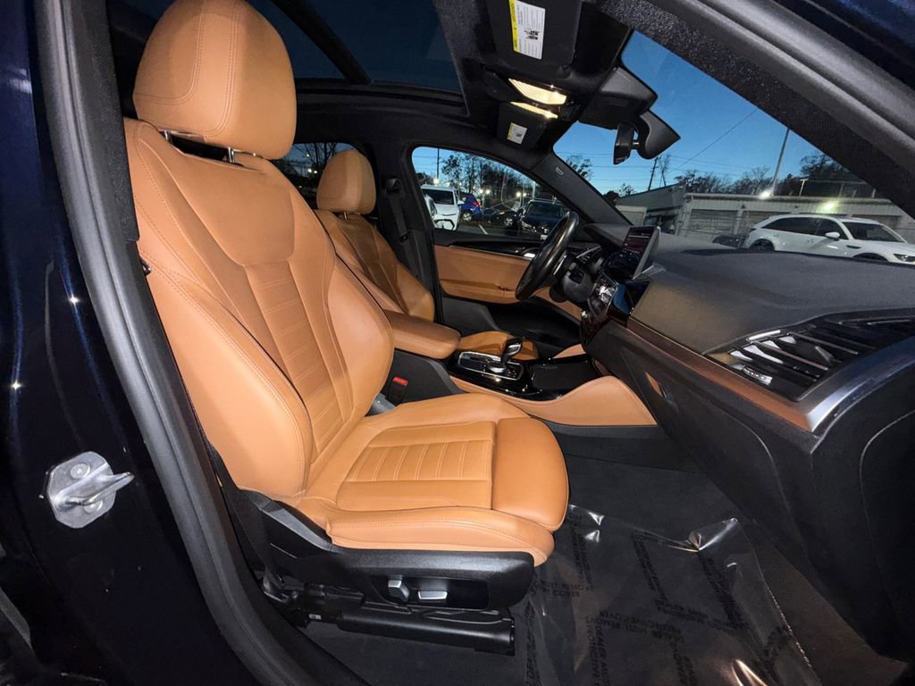 Used 2022 BMW X4 xDrive30i AWD/4WD image 23