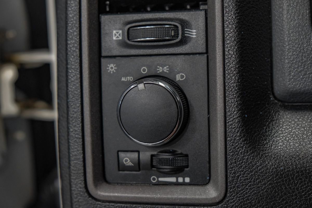 Used 2013 RAM 2500 Tradesman w/ Popular Equipment Group AWD/4WD image 27