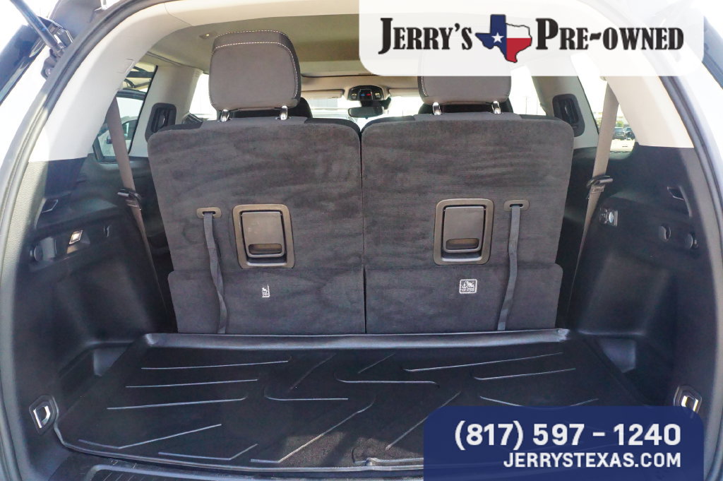 Used 2023 Jeep Grand Cherokee L Laredo RWD image 21