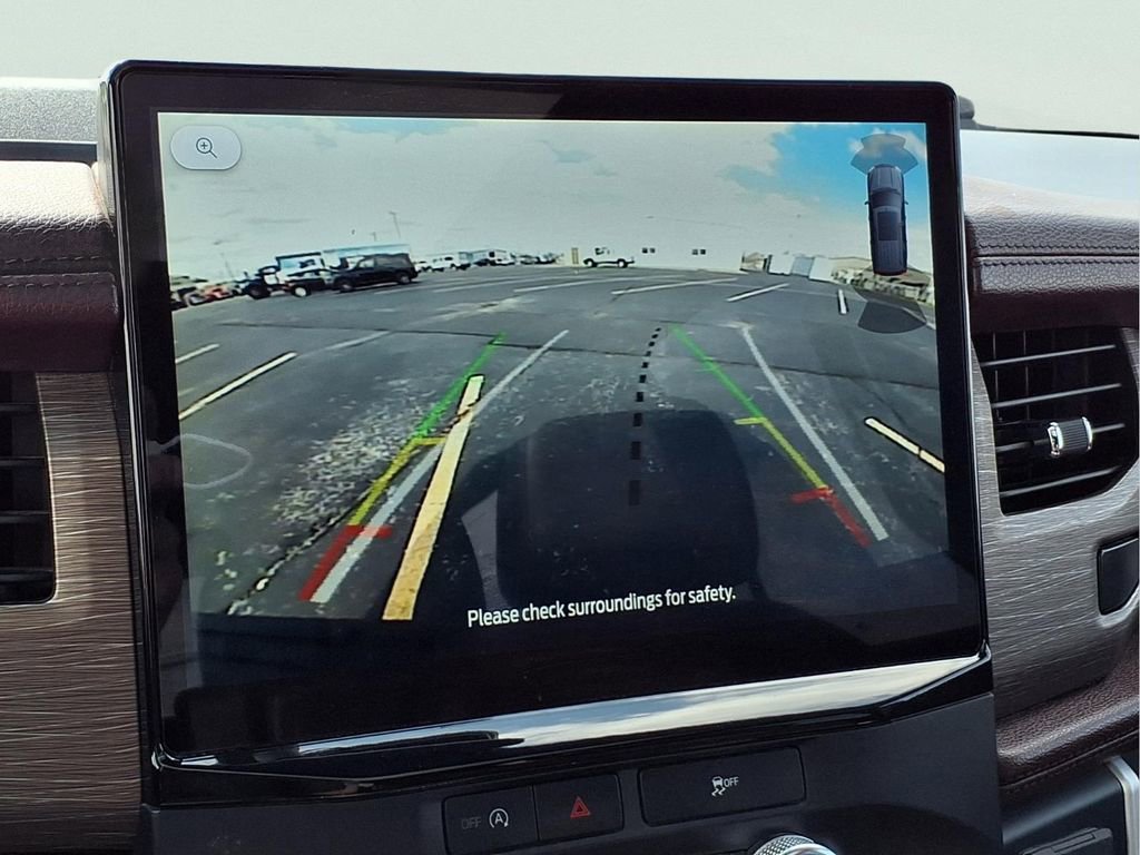 Used 2023 Ford Expedition Limited image 7