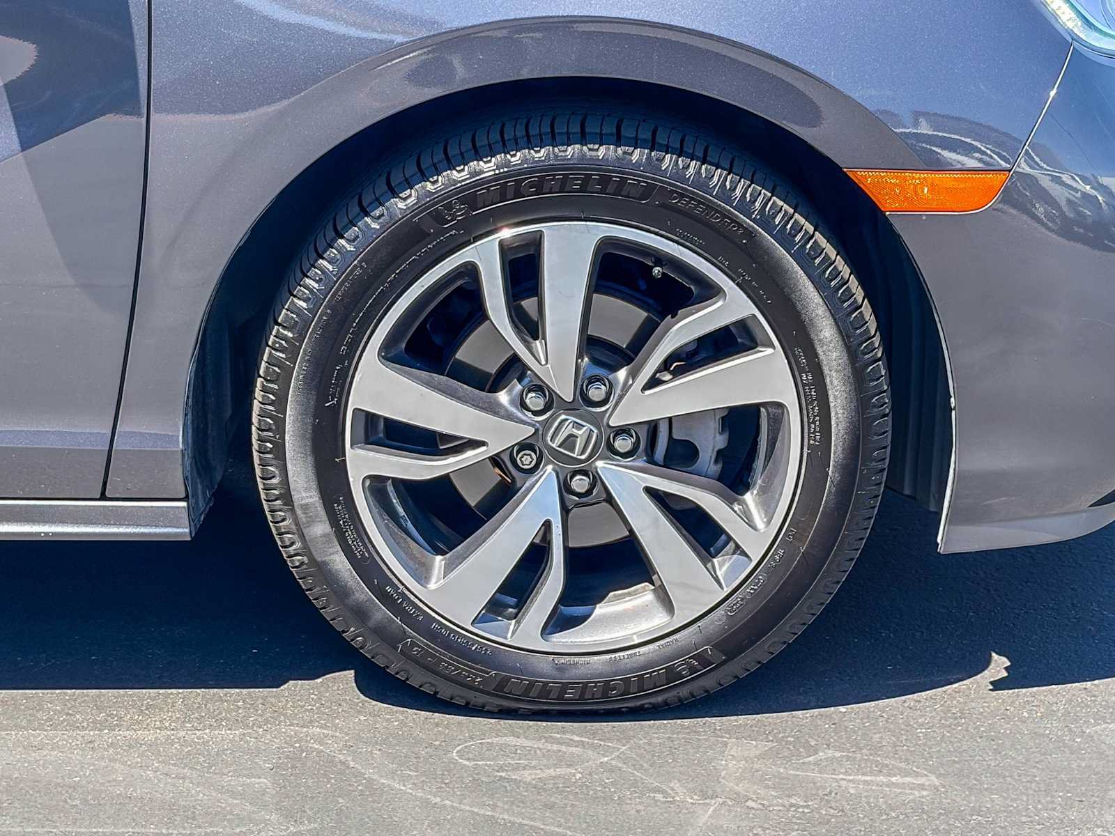 Used 2023 Honda Odyssey Touring image 9