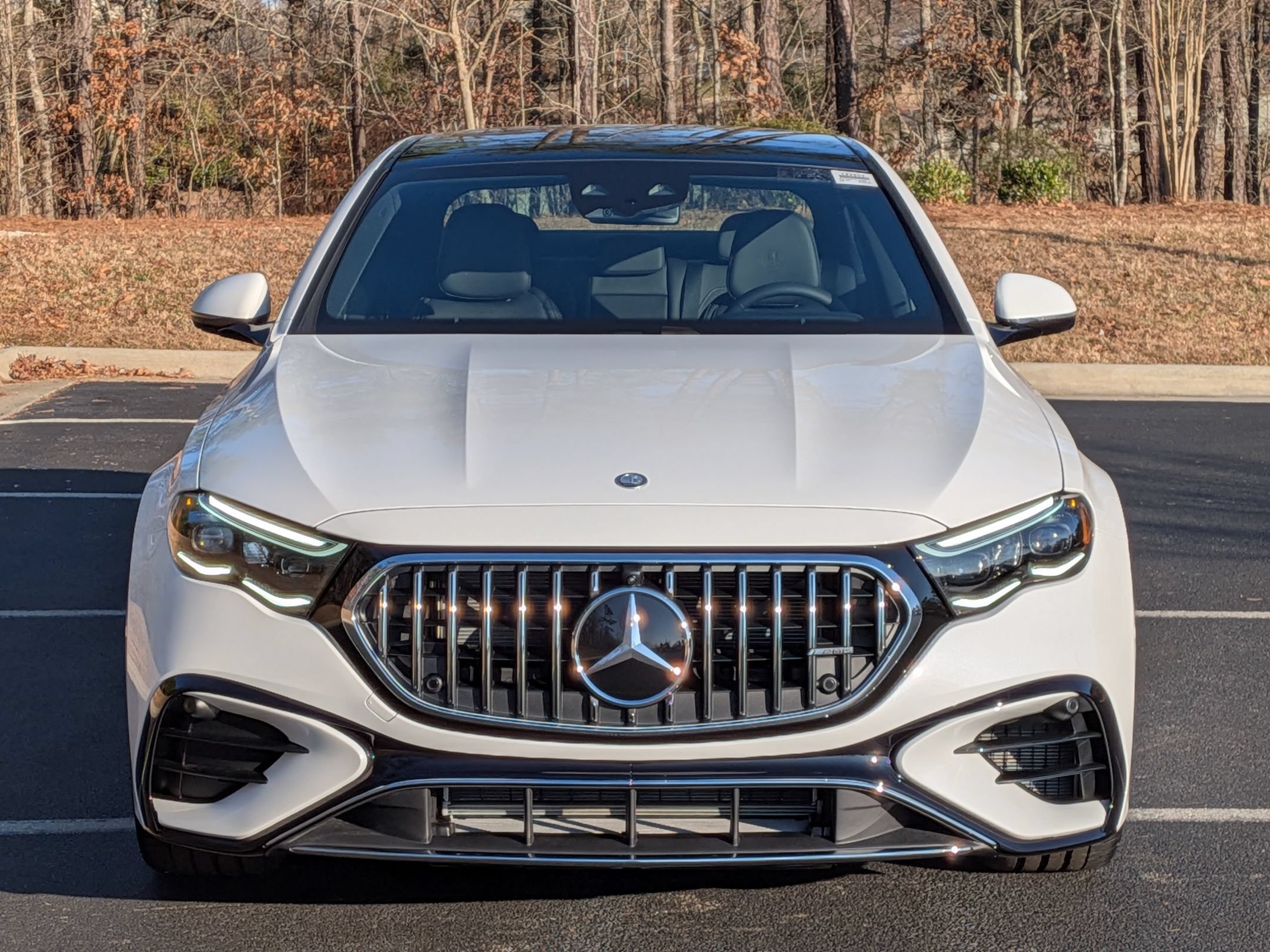 New 2026 Mercedes-Benz E 53 AMG e 4MATIC Sedan image 3