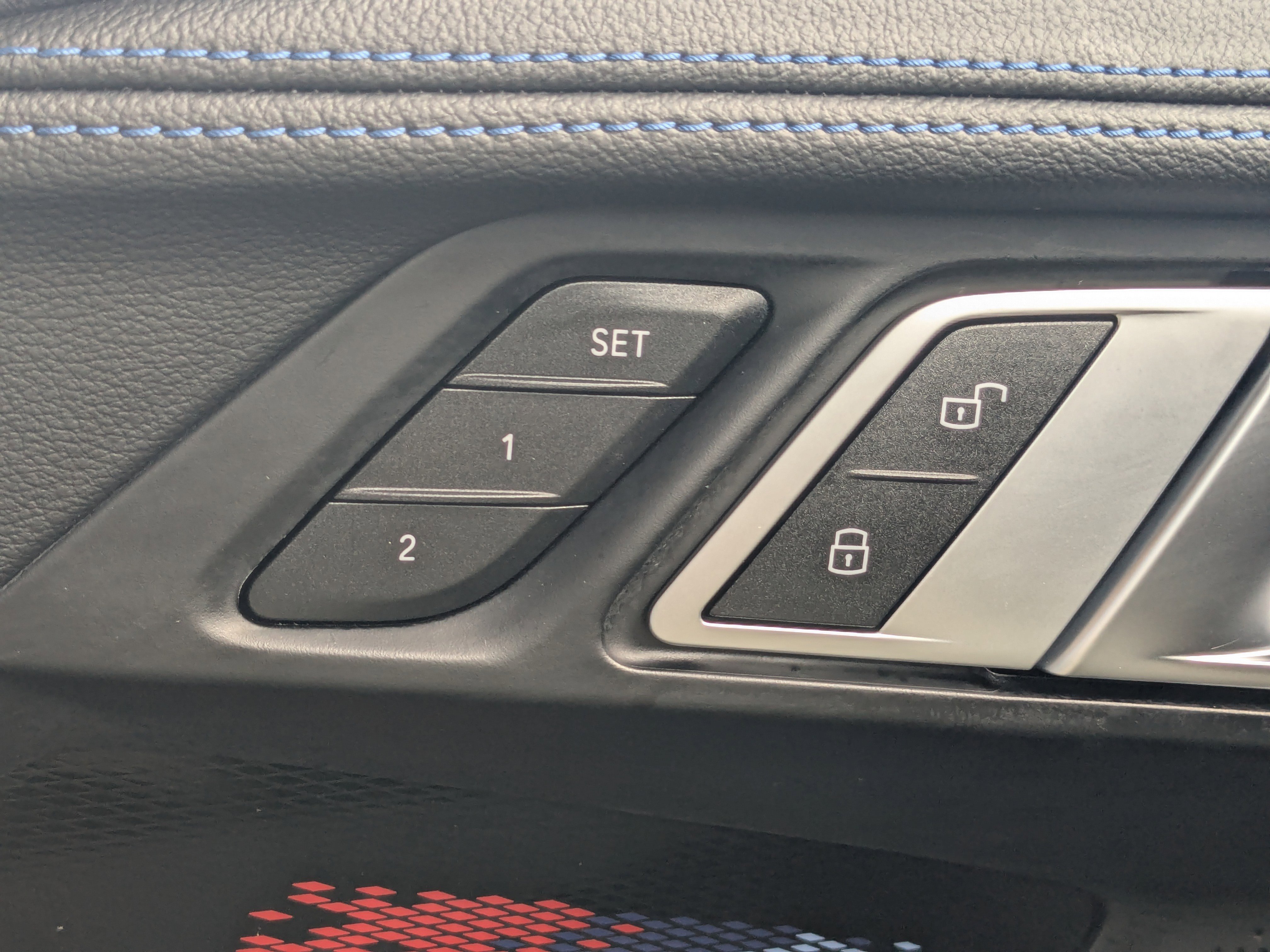 Used 2023 BMW M2 w/ Lighting Package image 32