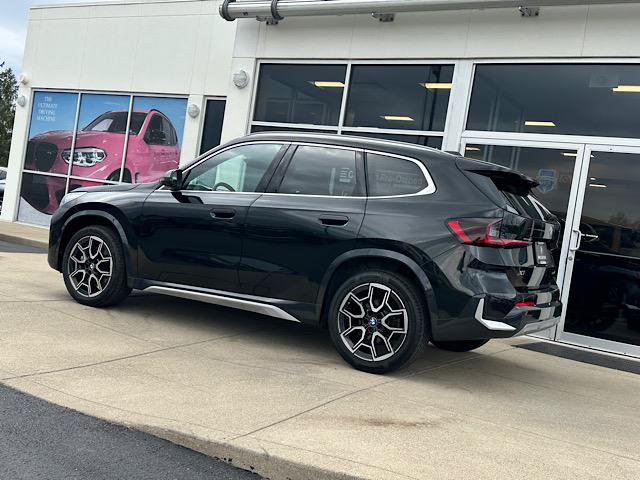 Used 2025 BMW X1 xDrive28i AWD/4WD image 6