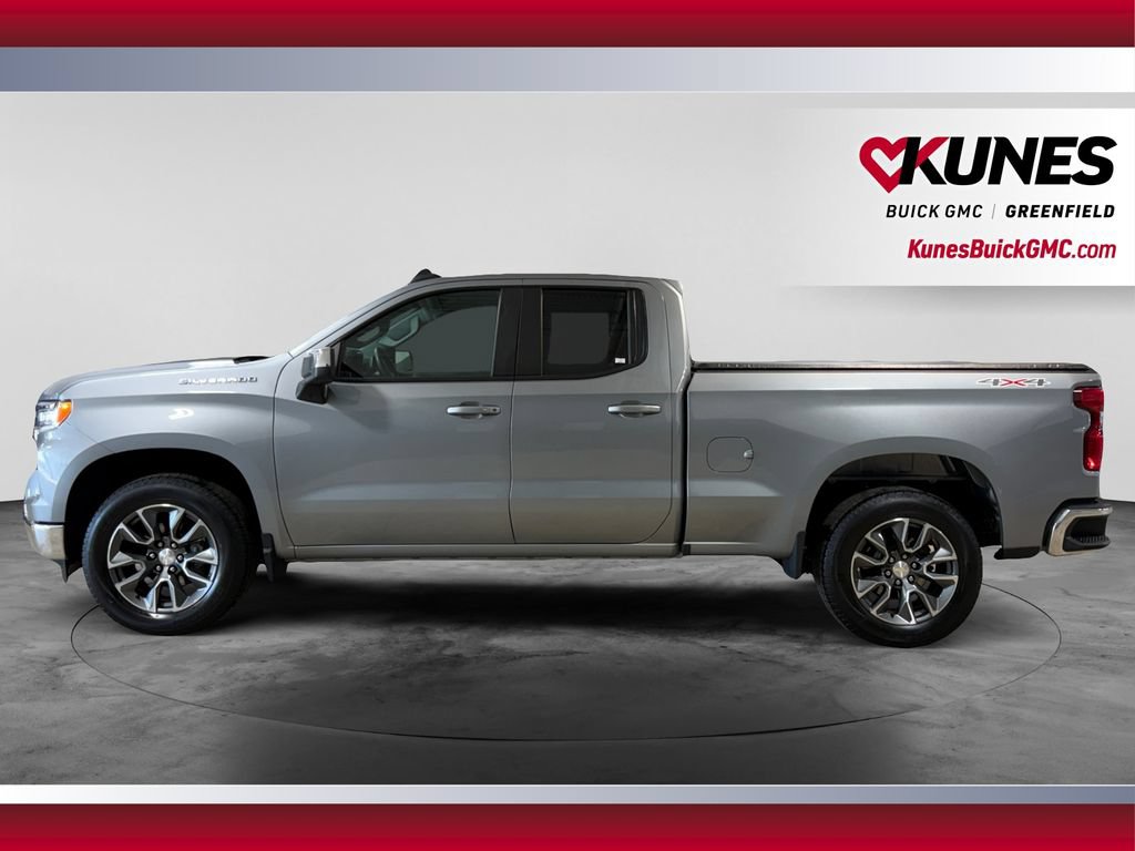 Used 2024 Chevrolet Silverado 1500 LT AWD/4WD image 6