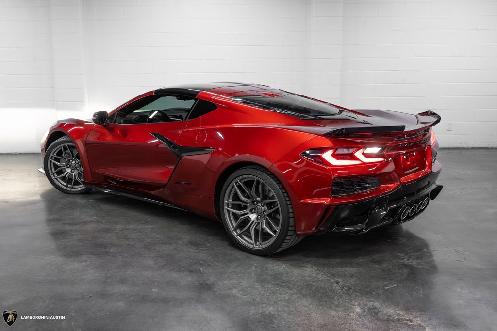 Used 2024 Chevrolet Corvette Z06 w/ Battery Protection Package image 10