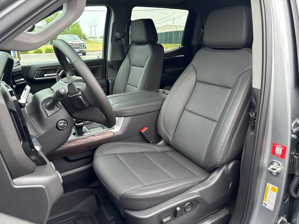 New 2026 GMC Sierra 1500 SLT w/ SLT Premium Plus Package AWD/4WD image 15