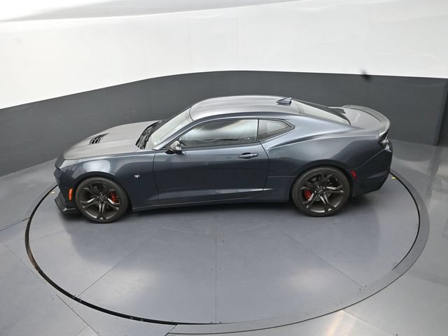 Used 2020 Chevrolet Camaro SS RWD image 23