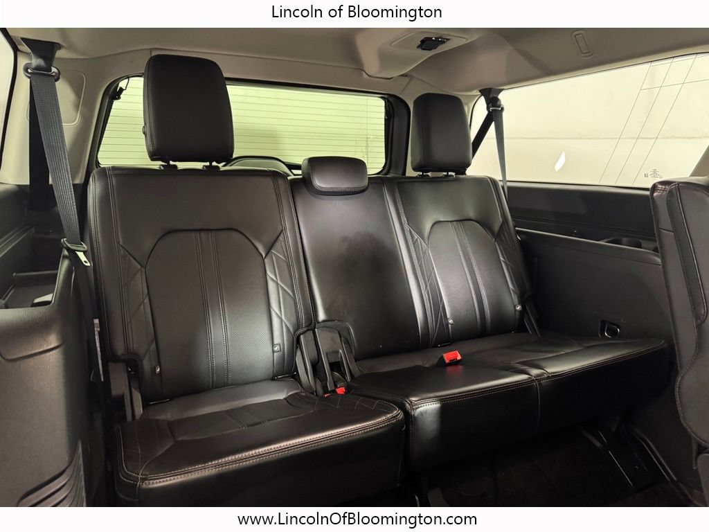 Used 2019 Ford Expedition Max Platinum AWD/4WD image 13