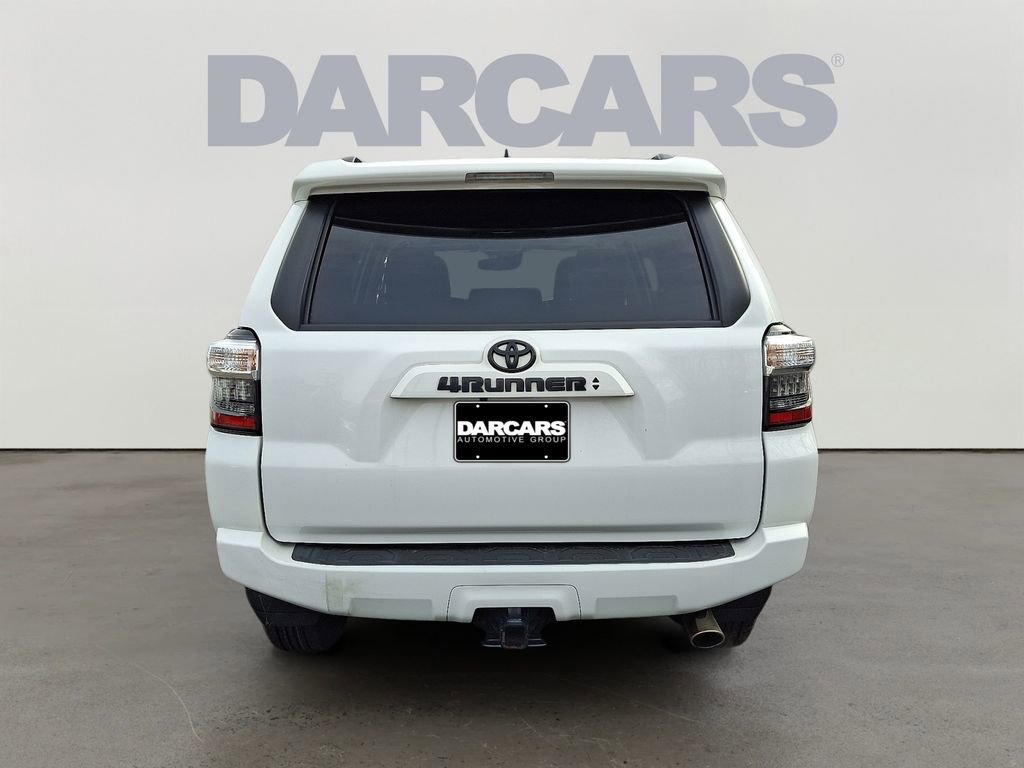 Used 2022 Toyota 4Runner SR5 Premium w/ Moonroof Package image 5