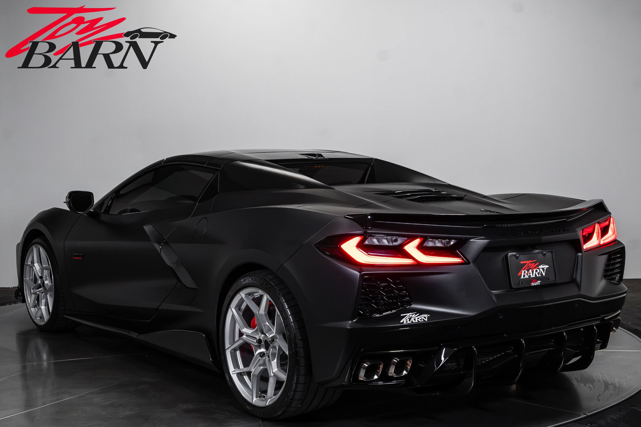 Used 2023 Chevrolet Corvette Stingray Preferred Conv w/ Z51 Performance Package RWD image 11