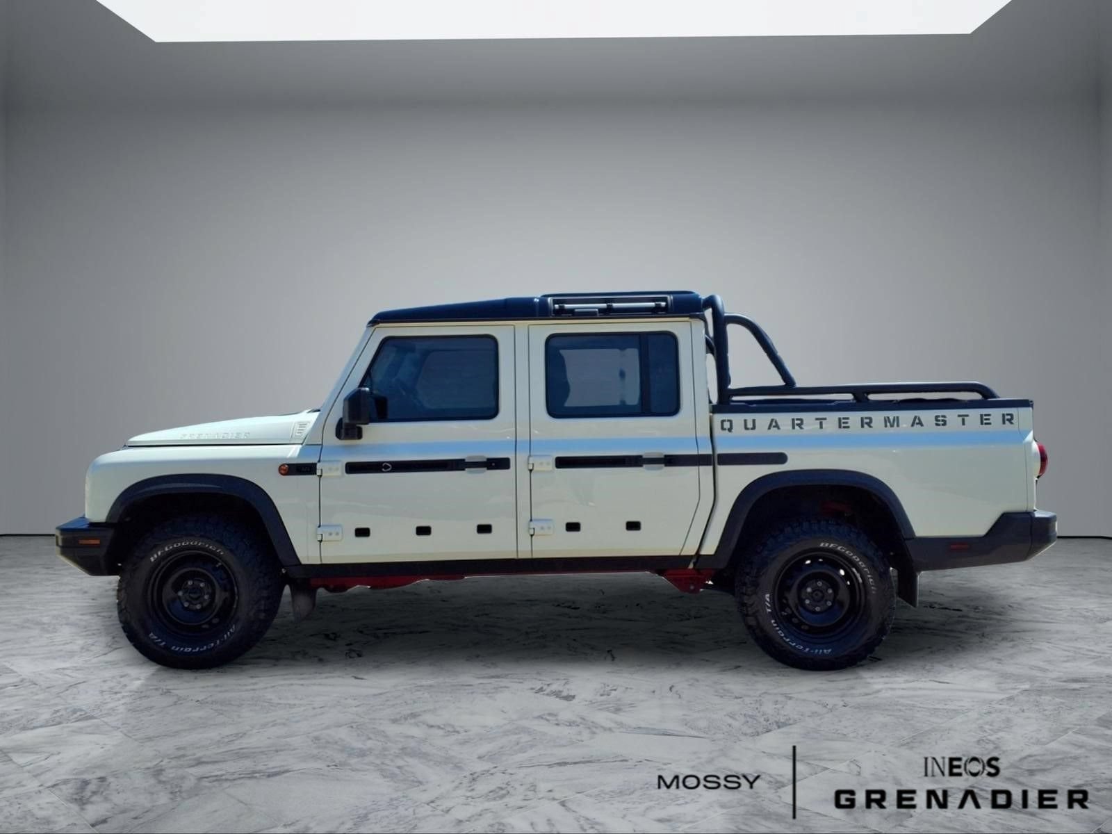 Used 2025 INEOS Grenadier Quartermaster AWD/4WD image 5