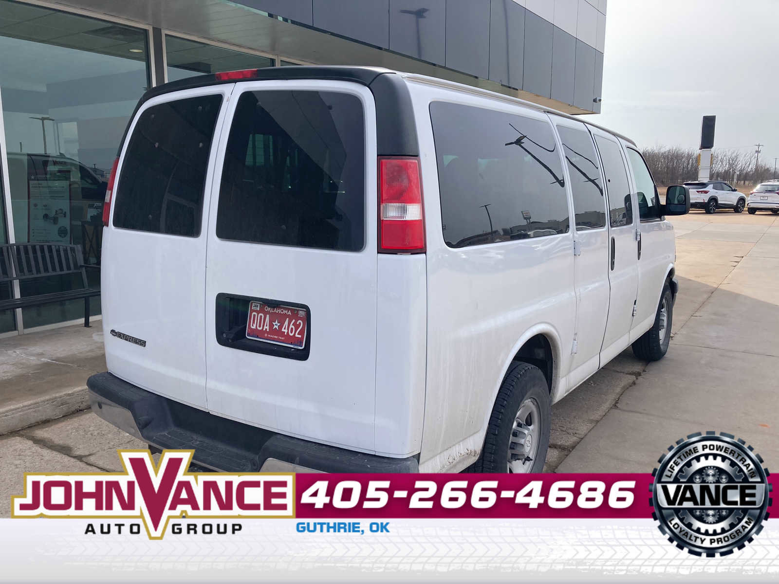 Used 2017 Chevrolet Express 2500 LT w/ LT Preferred Equipment Group image 7