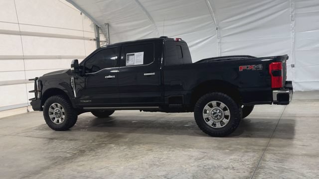 Used 2023 Ford F250 Lariat w/ Lariat Ultimate Package AWD/4WD image 2