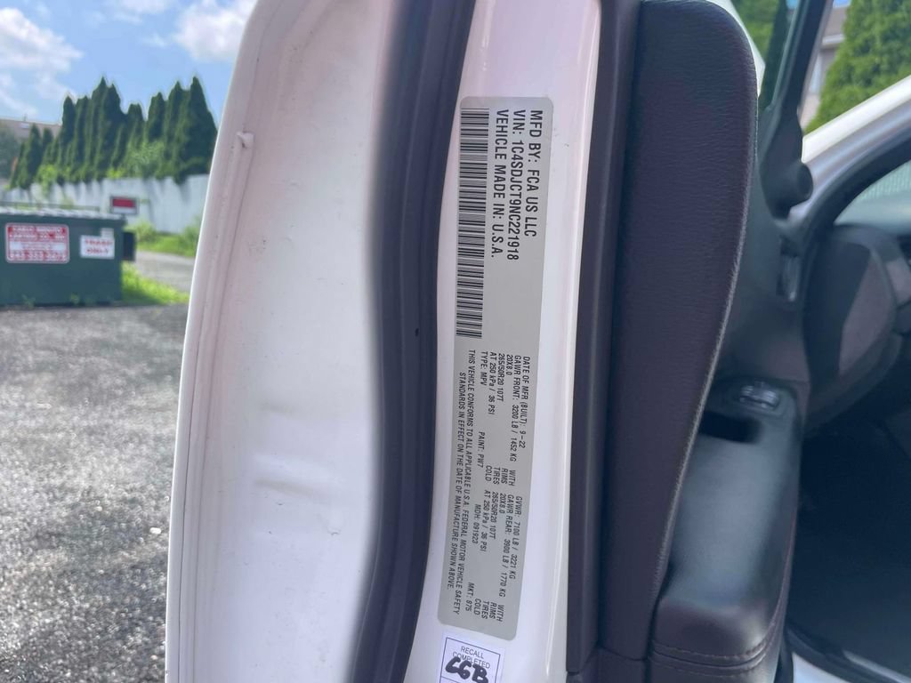Used 2022 Dodge Durango R/T w/ Blacktop Package AWD/4WD image 18